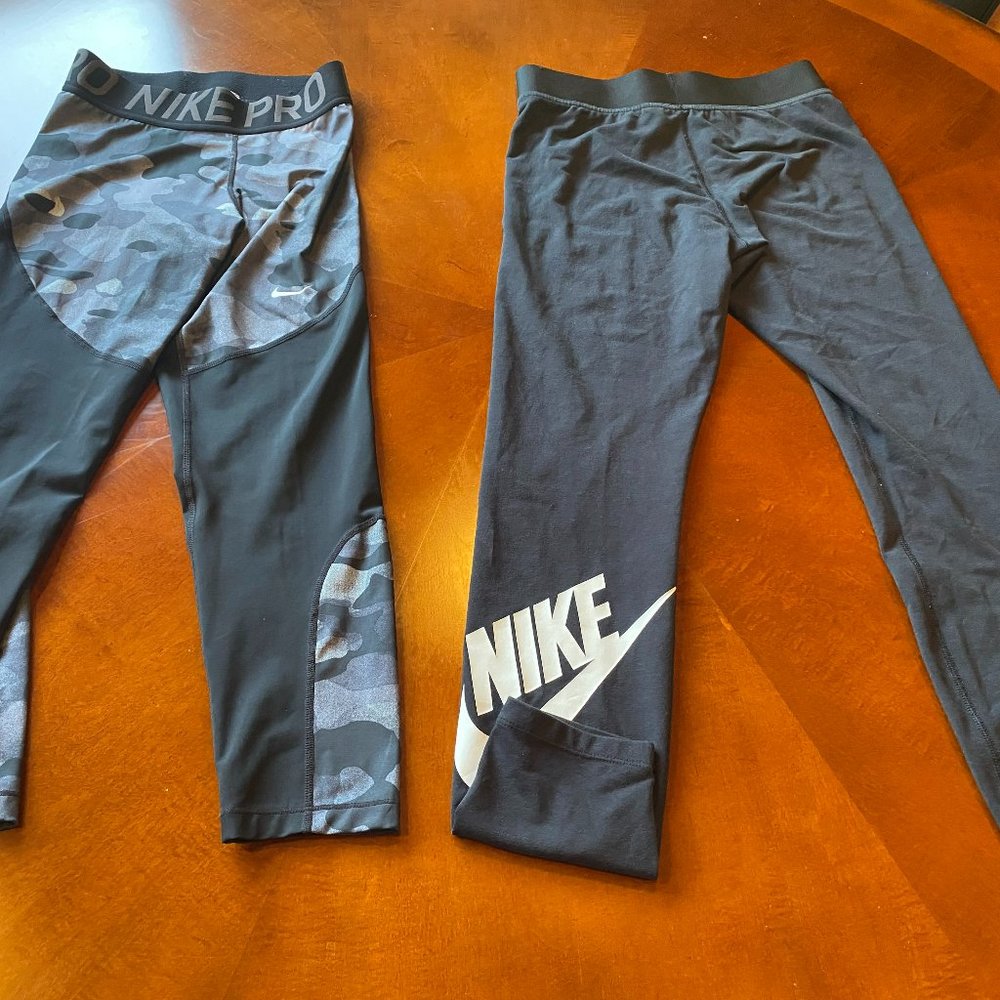 TWO PAIR Womens Nike Leggings Size Medium Black